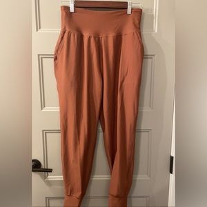 Old navy athletic joggers